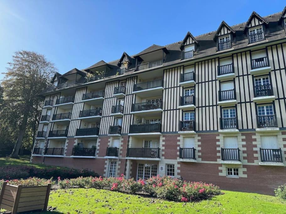 Appartement Calme Proche De La Mer Avec Parking Villers-sur-Mer Exterior foto